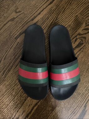 Men’s Gucci Black Slides with Green and Red Stripes